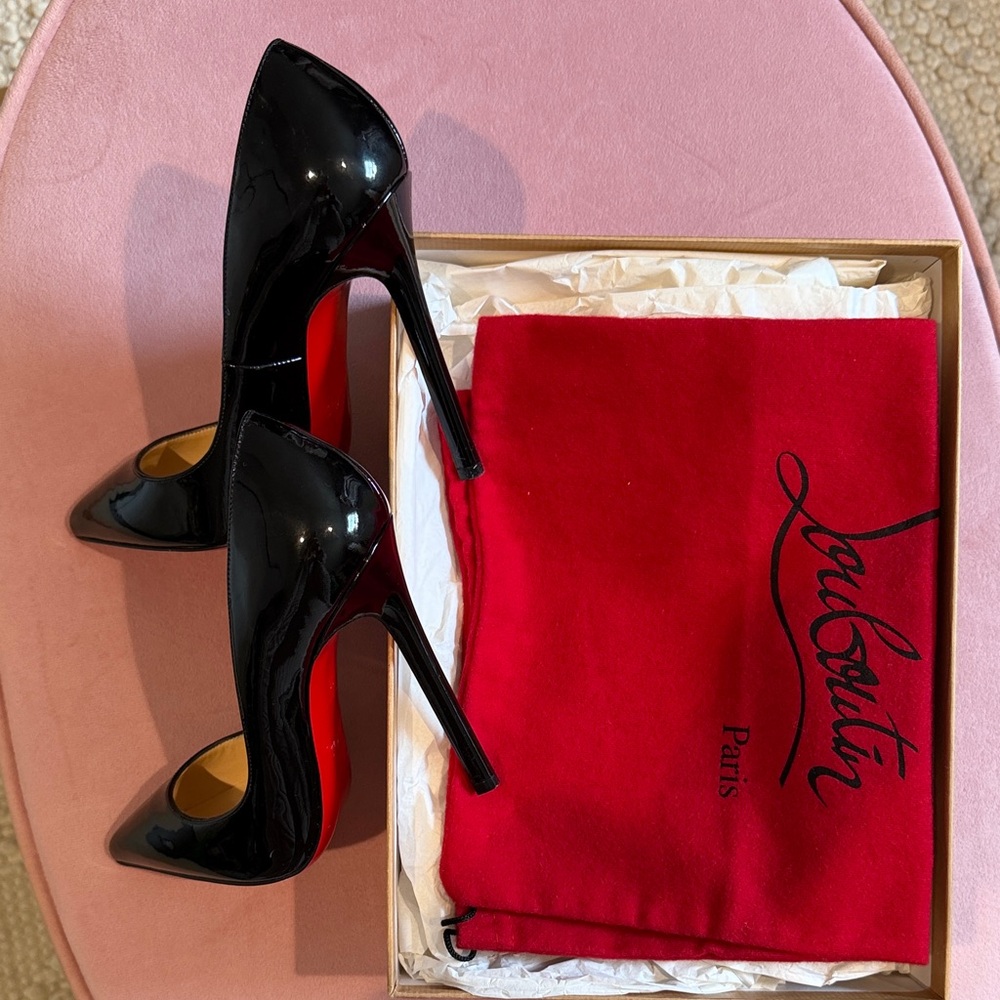 Christian Louboutin Glossy Black Heels with Signature Red Sole Pigalle 120